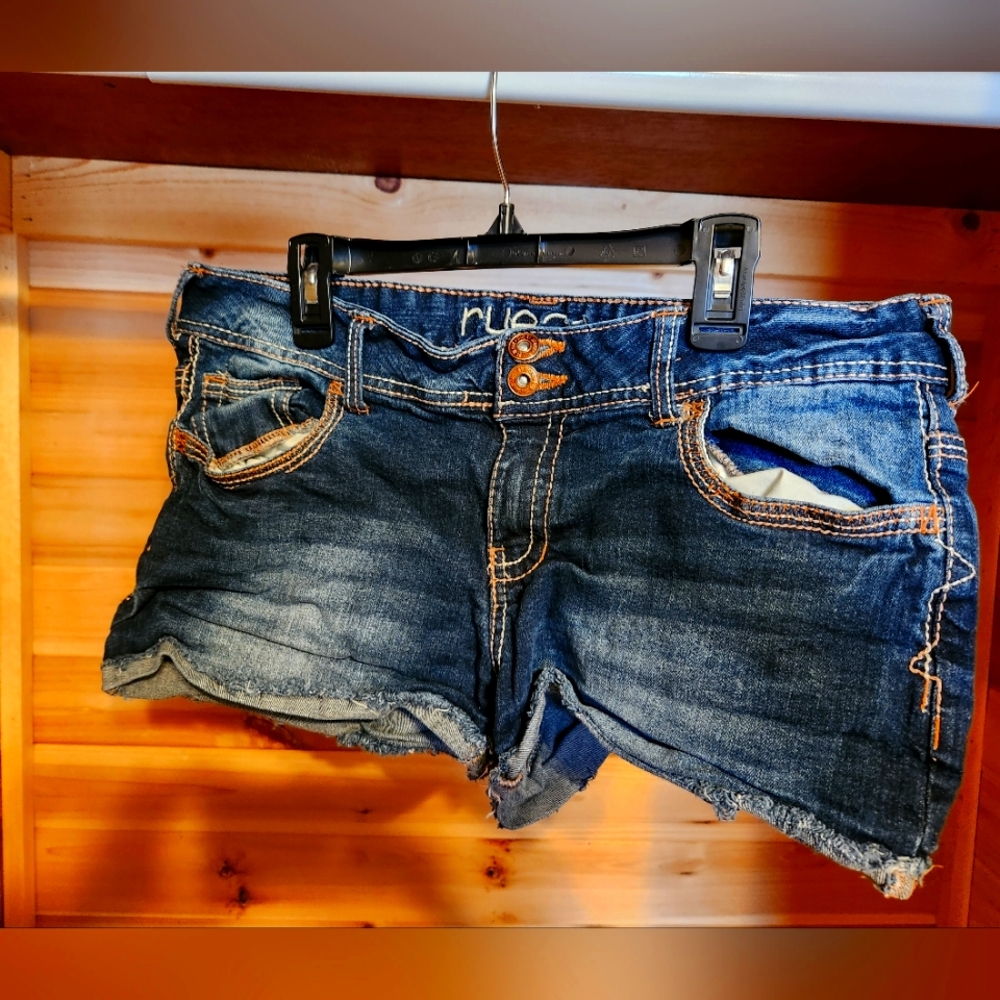 Rue21 shorts 11/12